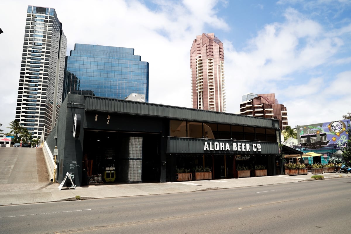 Aloha Beer Co in Kaka'ako