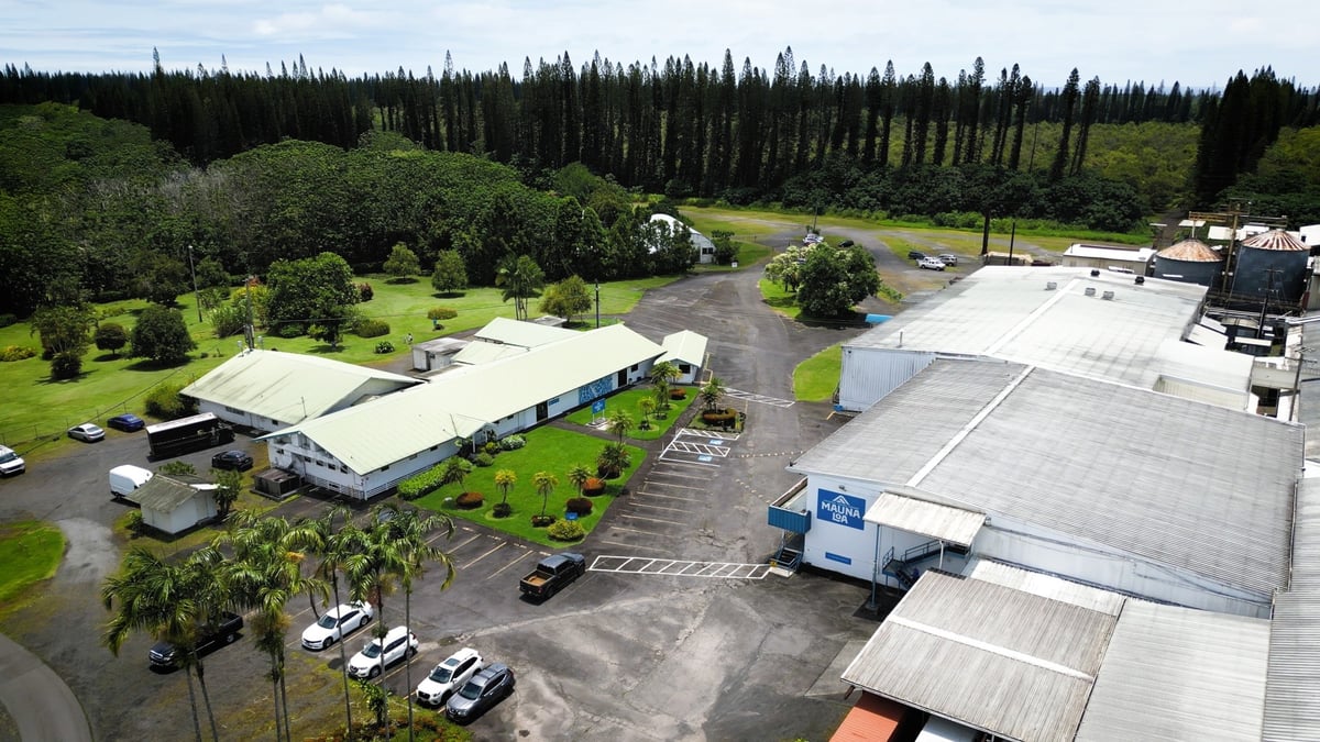 Mauna Loa aerial view